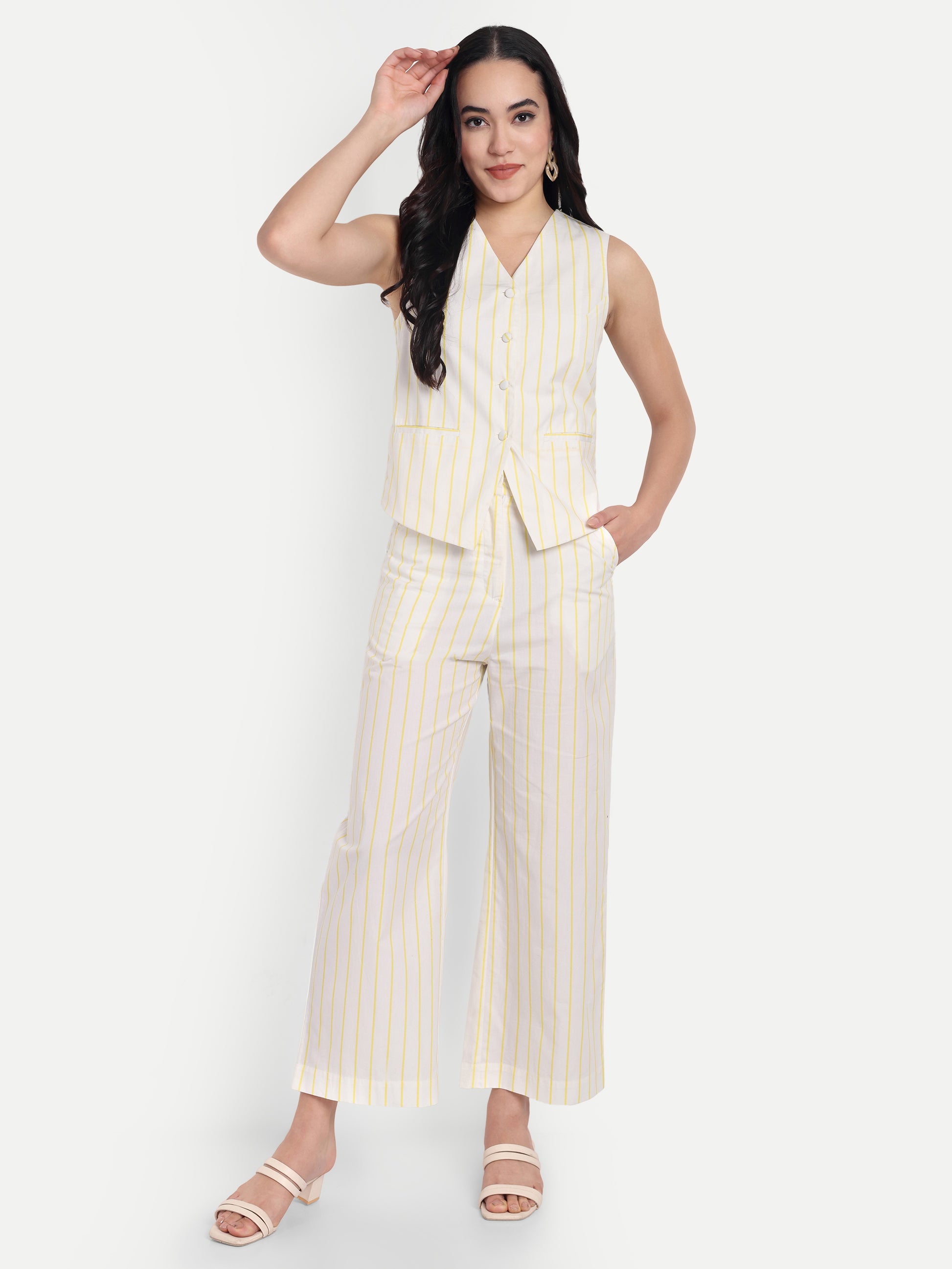 FairLeaf Women's V-Neck Sleeveless Waist Top – |100% Pure Cotton|Lightweight Relaxed Fit with Abstract Paisley Print – Stylish Casual Summer Western Wear for Women