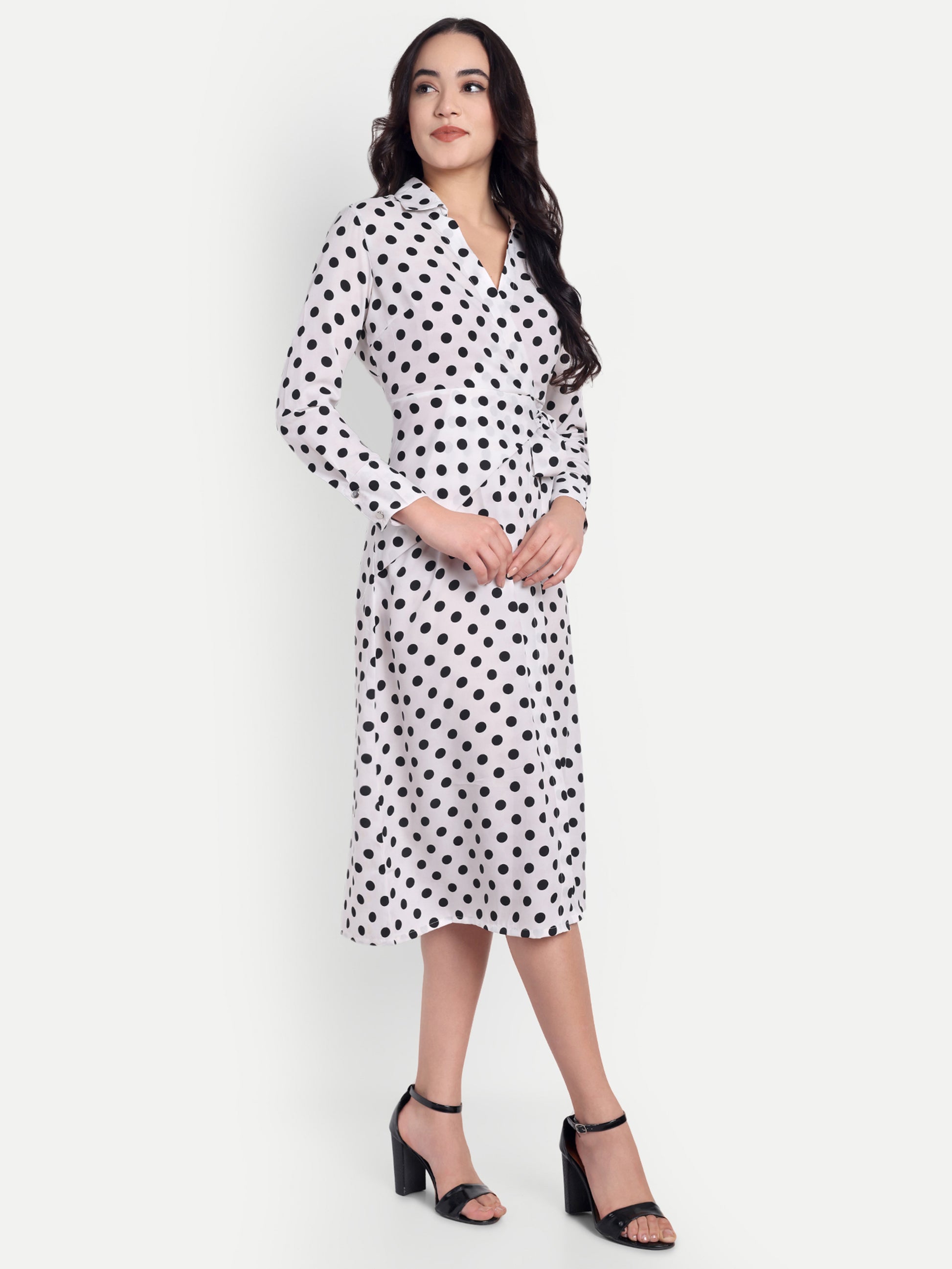 Women's  white and black Dress | Long Sleeve | Belt Tie Waist