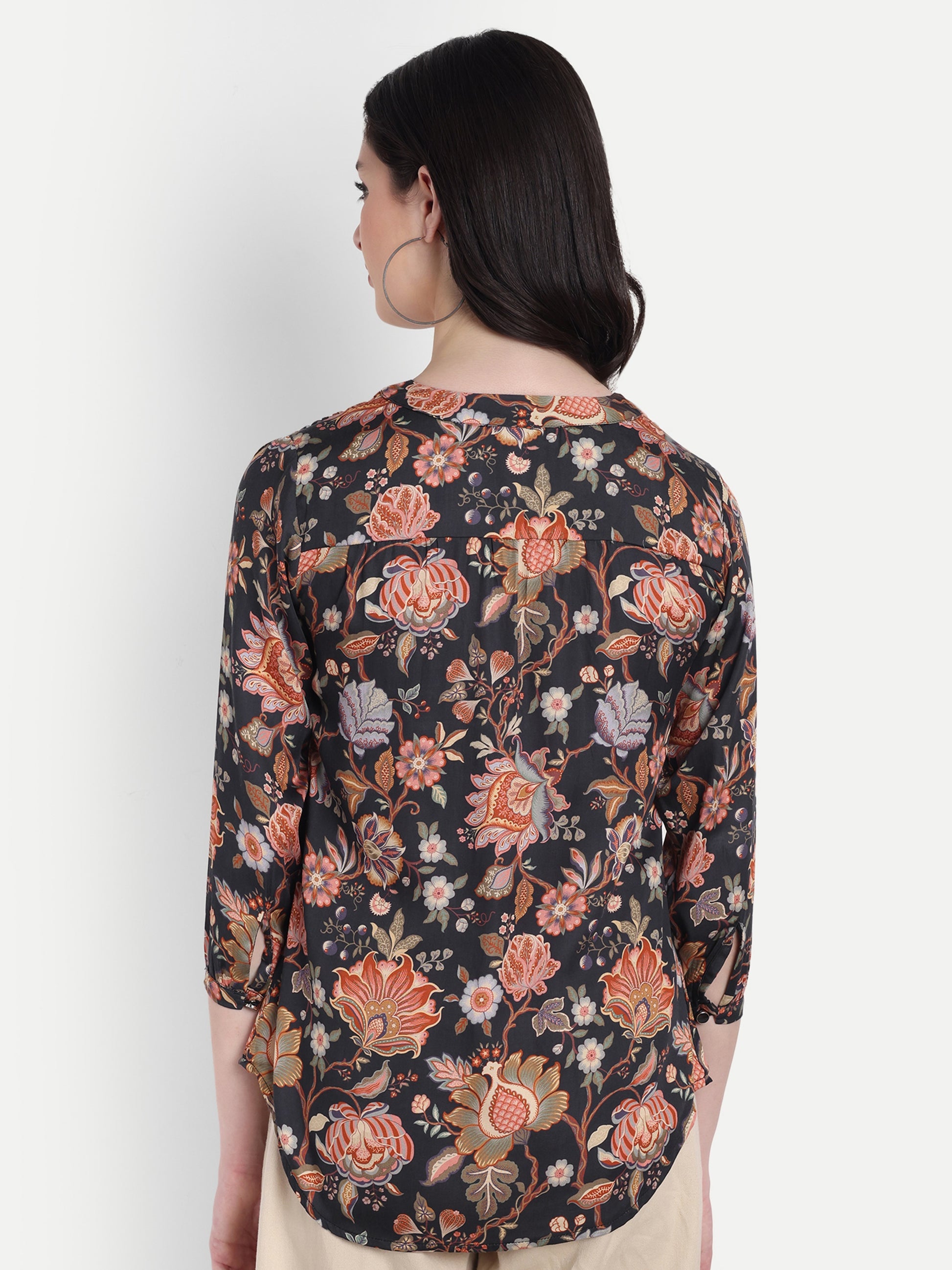 Women's  Black Floral Print V-Neck Top | 3/4 Sleeves | Stylish Casual & Party Wear