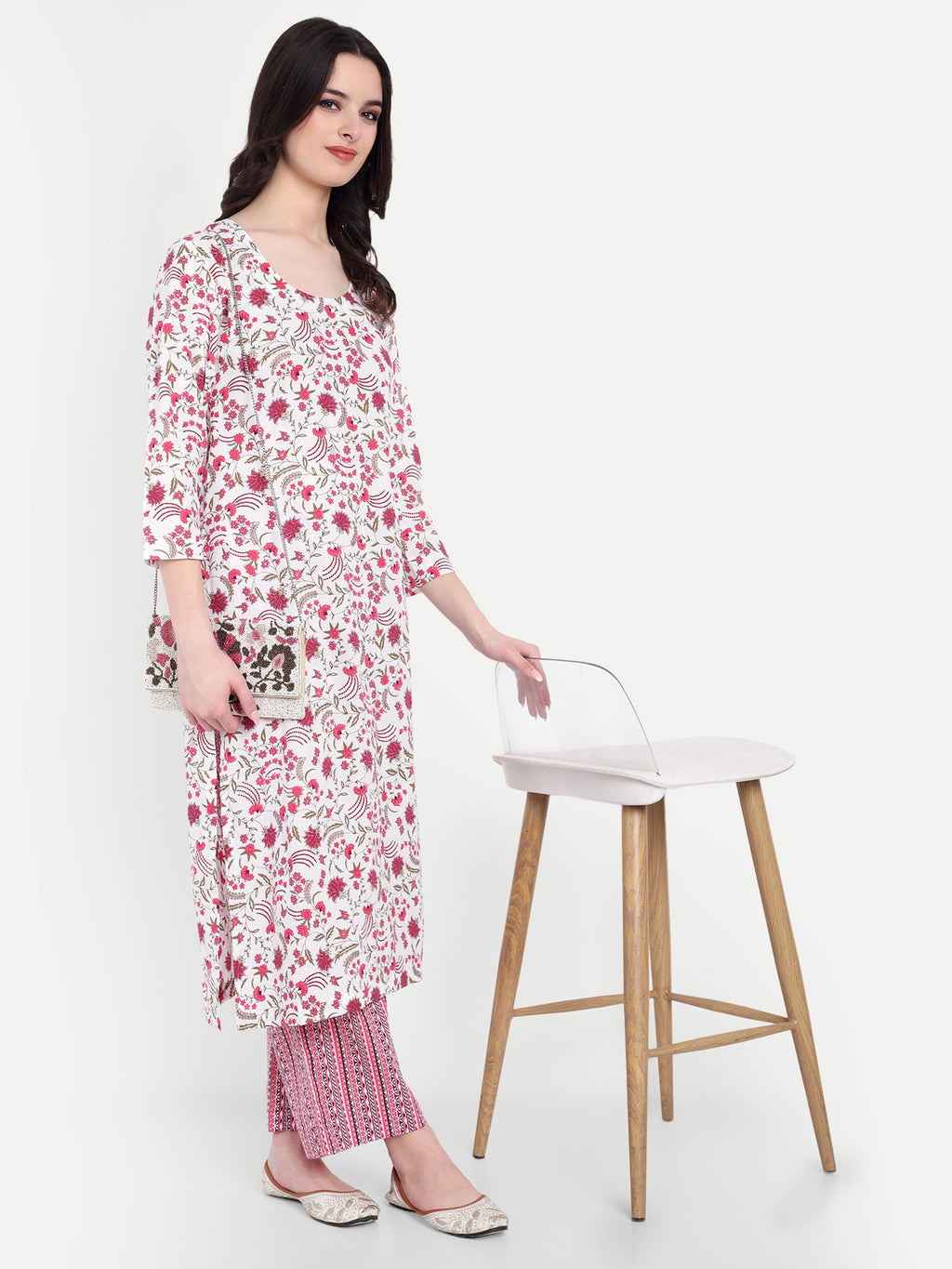 Women's Pink And White Floral Printed Kurta with Straight Pants | Cotton Blend | Ethnic Wear