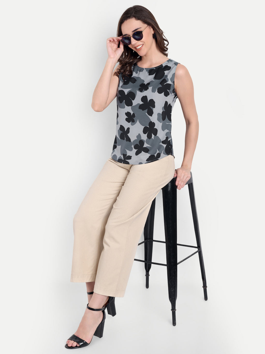 Women's Sleeveless Top |  Elegant Round Neck for Casual & Office Wear