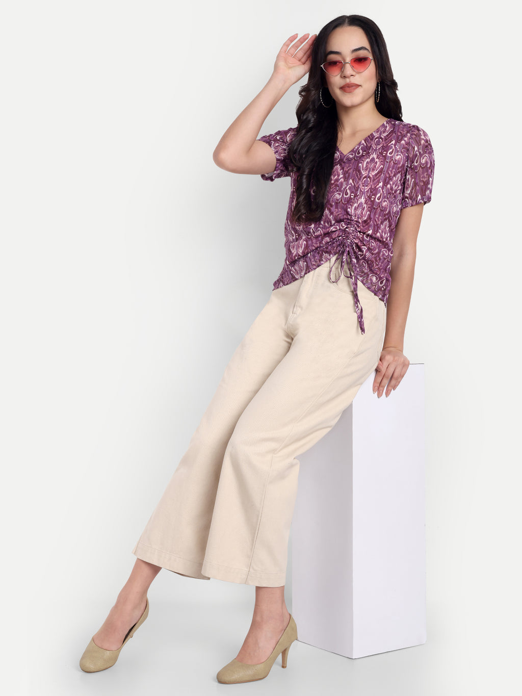 FairLeaf Women's V-Neck Short Sleeve Top – Lightweight Relaxed Fit  – Stylish Casual Summer Western Wear for Women