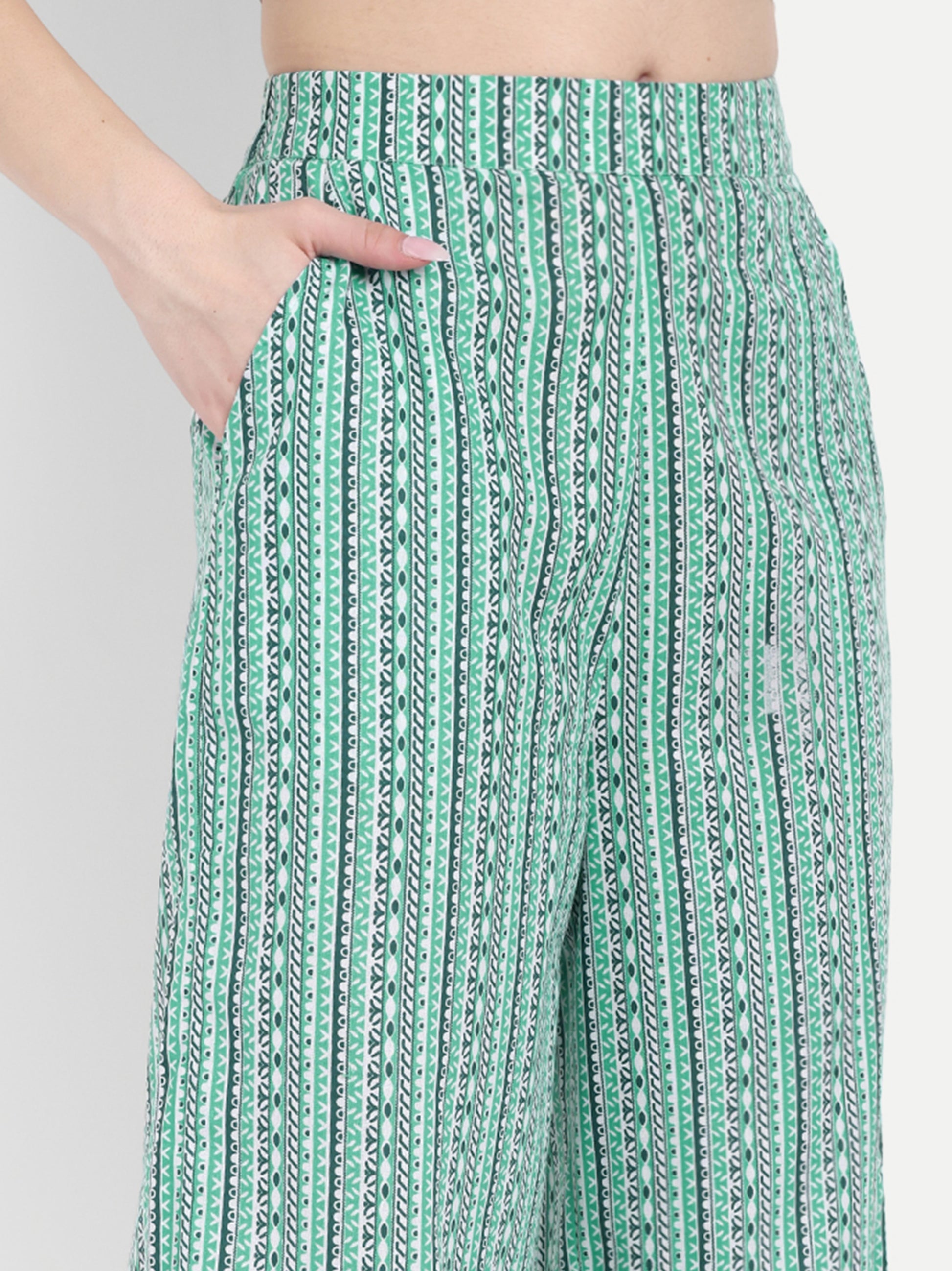 Women's Green White Printed Ethnic Co-ord Set | Asymmetrical Long Kurta with Wide-Leg Pants