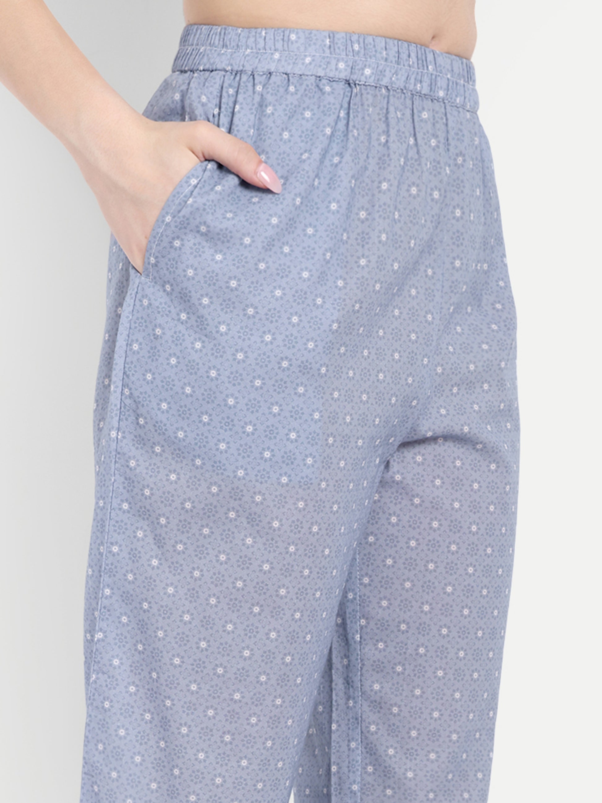 Women's Grey And White Floral Printed Kurta with Straight Pants | Cotton Blend | Ethnic Wear