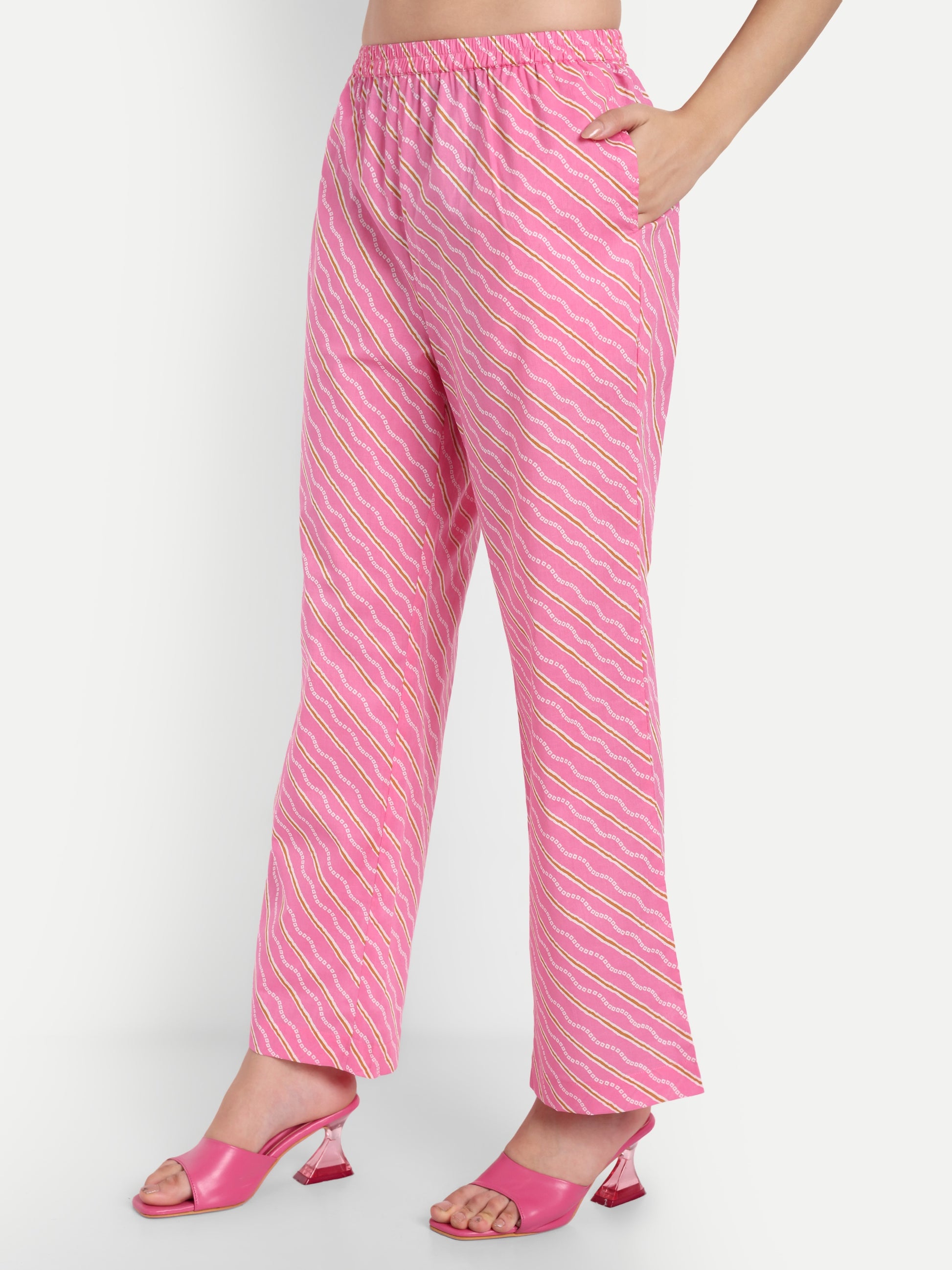 Women's Pink And White Printed Kurta with Straight Pants | Cotton Blend | Ethnic Wear